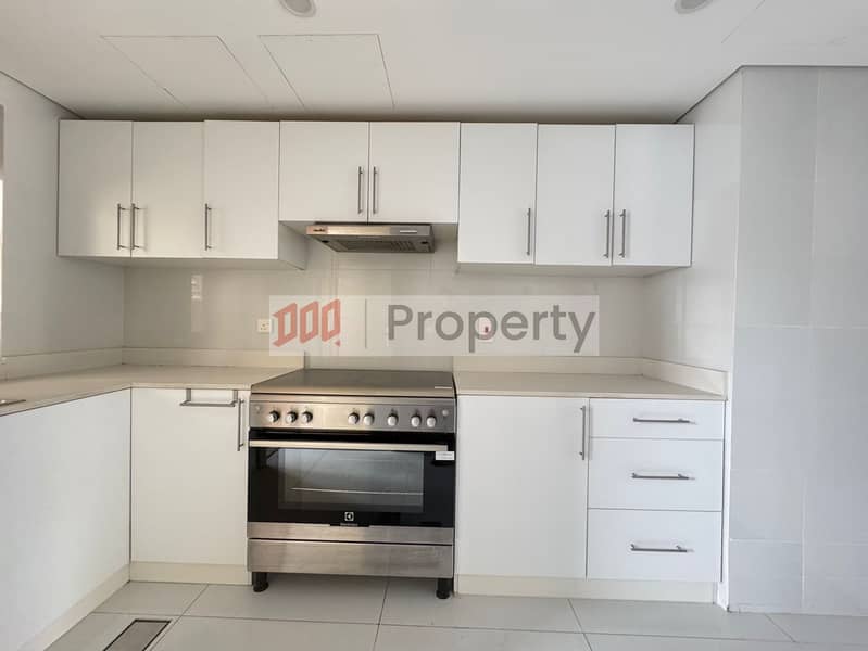 Vacant | Spacious | Prime Location - Image 19