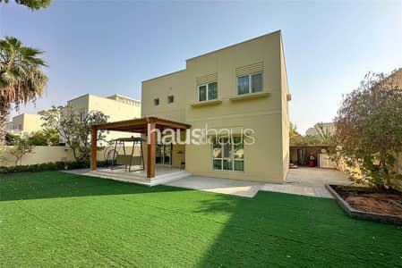 4 Bedroom Villa for Rent in The Meadows, Dubai - Huge Plot | Upgraded | Great Location