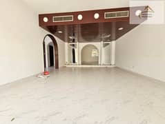 فیلا في شرقان 3 غرف 80000 درهم - 12751627