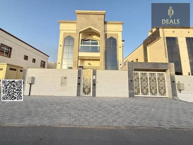 Modern Family Villa with Majlis & Maids Room/for rent/Only 125K!/Spacious 5 Master Bedroom Villa | Prime Location