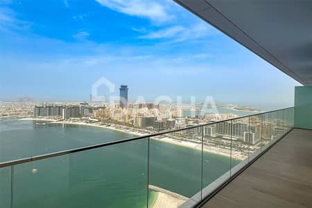3 Bedroom Apartment for Sale in Dubai Harbour, Dubai - Vacant | Palm View | High Floor | Maids Room