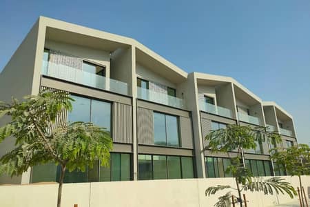 3 Bedroom Townhouse for Sale in Nad Al Sheba, Dubai - Exclusive | 5,000 Sqft plot | G+2 Corner | 1 of 1