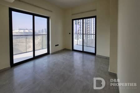 2 Bedroom Apartment for Rent in Jumeirah Village Circle (JVC), Dubai - Corner Unit | Higher Floor | 2 parking Spots