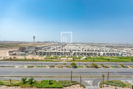 1 Bedroom Apartment for Rent in Town Square, Dubai - Designer Finished Unit | Outfitted with Appliances