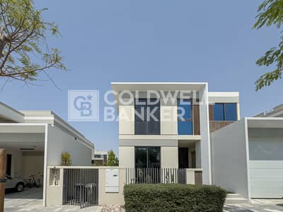 4 Bedroom Villa for Rent in Tilal Al Ghaf, Dubai - Landscaped | Prime Location | Extended Layouts