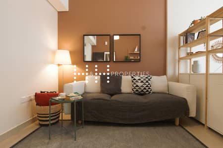 Studio for Rent in Dubai Land Residence Complex, Dubai - Studio with Floor-to-Ceiling Windows in Munira Residence, Dubailand