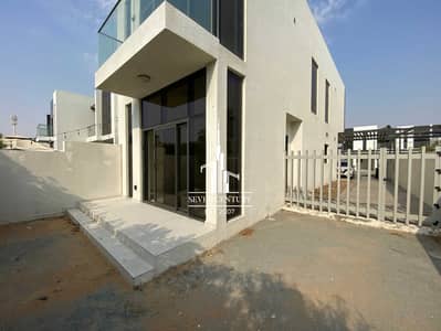 3 Bedroom Villa for Rent in DAMAC Hills 2 (Akoya by DAMAC), Dubai - End unit | 3BHK | Big Living Room | Best Deal