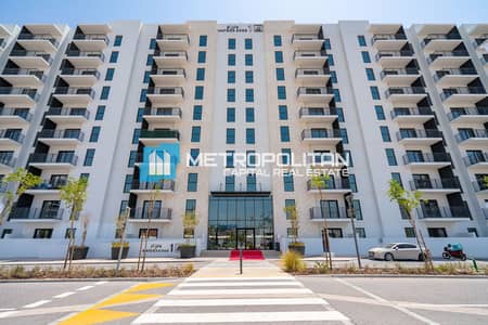 2 Bedroom Flat for Rent in Yas Island, Abu Dhabi - Ready To Move | 2BR+Balcony | Ferrari World View