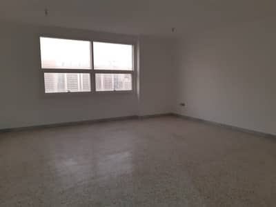 شقة في منطقة النادي السياحي 3 غرف 74999 درهم - 4261064 شقة في منطقة النادي السياحي 3 غرف 74999 درهم - 4261064