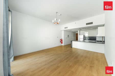 Studio for Rent in Jumeirah Village Triangle (JVT), Dubai - Spacious Unit | Private Living | Unfurnished