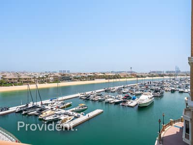 Studio for Rent in Palm Jumeirah, Dubai - Studio | Sea View | Terrace | Vacant