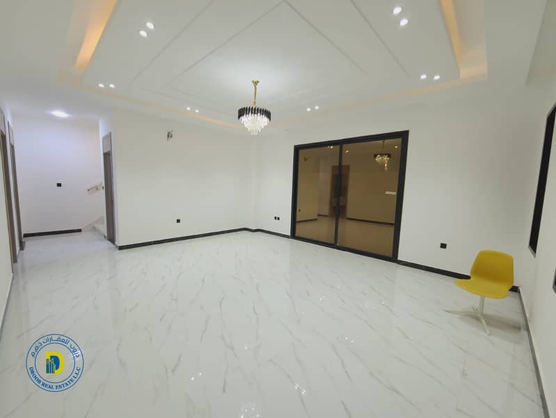 15 صورة واتساب بتاريخ 1447-03-18 في 02.23. 07_df1cfbe2. jpg