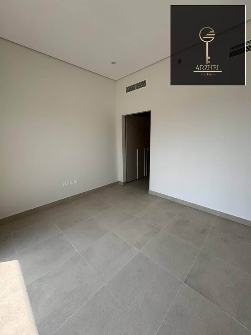 Spacious 1-Bedroom | Community View | Un Furnished