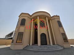 للايجار فيلا بالشارقة \ منطقة السيوح موقع مميز قريب من الخدمات
