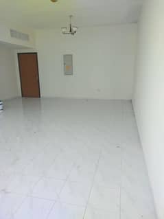 3 BHk RENT 120K available good for family sharing allowed near Al rigga metro waking distance only 5 munits with balcony with car parking available and balcony