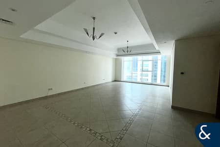 2 Bedroom Apartment for Sale in Jumeirah Lake Towers (JLT), Dubai - 2 bed + Maids | Lake Views | Large Layout