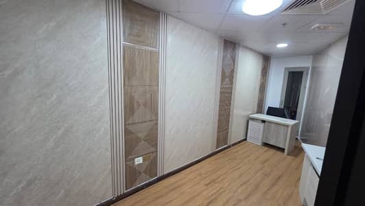 مکتب  للايجار في ديرة، دبي - r1-10. jpeg
