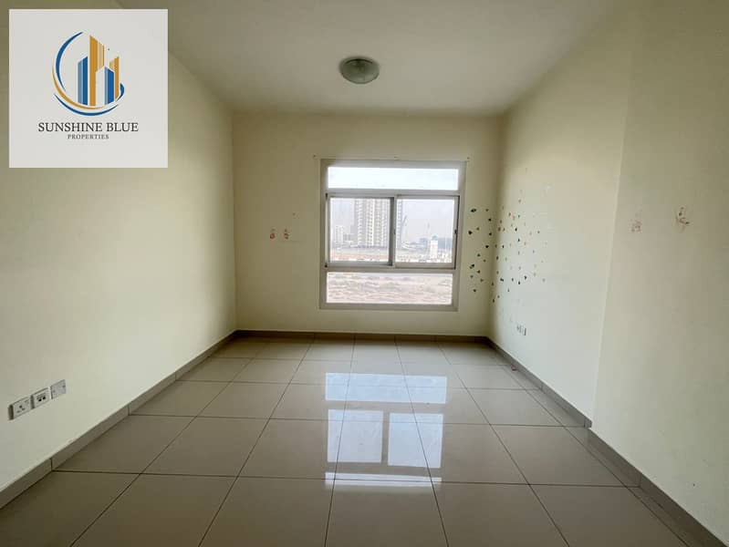 CHILLER FREE LUXURIOUS 1BHK WITH CLOSE KITCHEN! ALL AMENITIES! JUST CALL US!