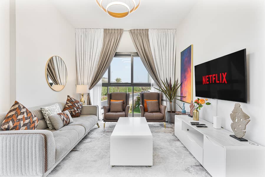 5 Living Room. jpeg