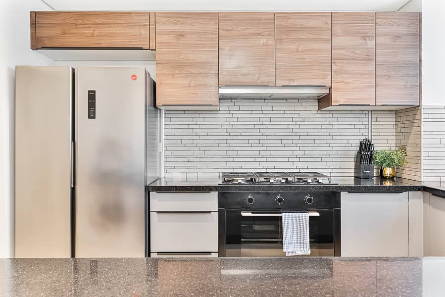 10 Full Kitchen (5). jpeg