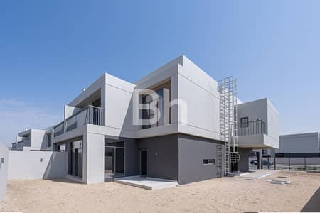 3 Bedroom Villa for Sale in Dubai South, Dubai - Very Large Plot | Semi-dettached | Viewing Anytime