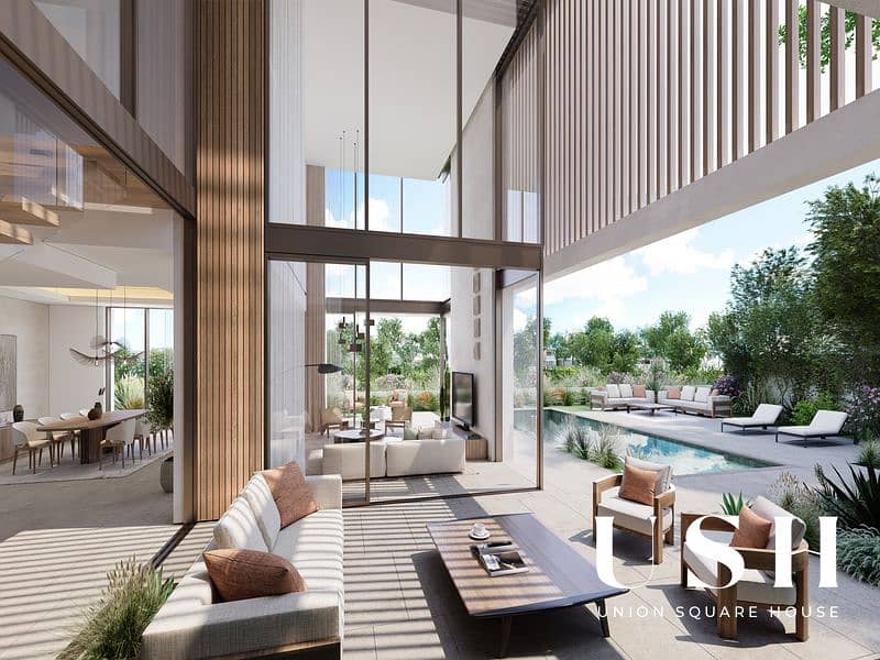 25 The Acres 5BR Courtyard. jpg