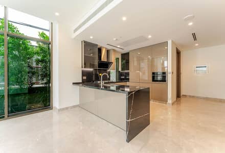 3 Bedroom Apartment for Rent in Business Bay, Dubai - Full Canal View | Duplex | Brand New