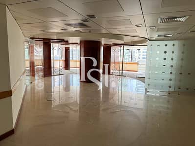 مکتب  للايجار في المركزية، أبوظبي - IMG-20250320-WA0129. jpg