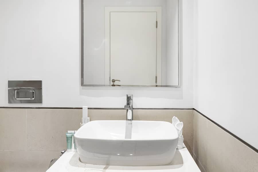 Luxury 1BR with Iconic Burj Al Arab View | Jumeirah Living - Image 24