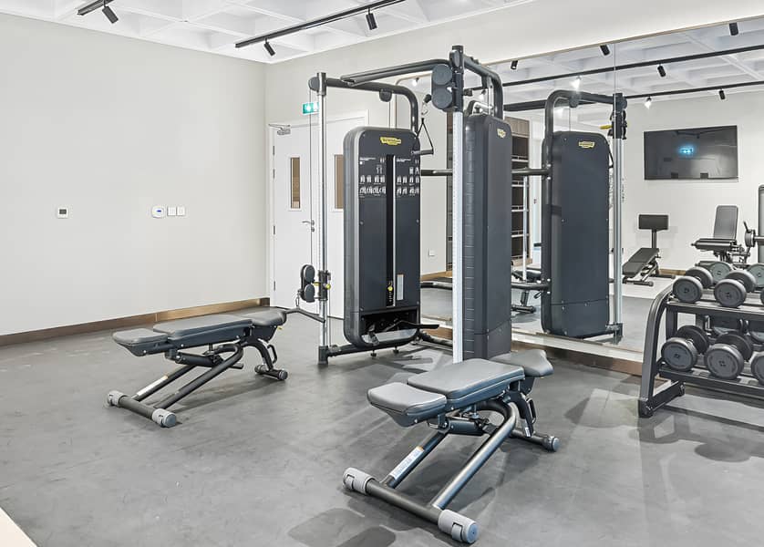 Luxury 1BR with Iconic Burj Al Arab View | Jumeirah Living - Image 38