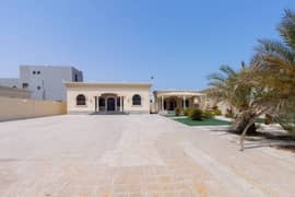 Cozy Four Bedrooms Villa - Great Location - Old Riffa