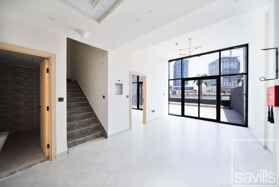 Duplex | Large Garden Terrace | Vacant Duplex | Large Garden Terrace | Vacant