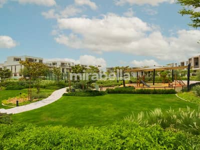4 Bedroom Villa for Rent in Tilal Al Ghaf, Dubai - Kitchen Appliances | Amenities Facing | Aura Gardens
