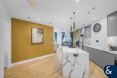 2 Bedroom Apartment for Sale in Dubai Marina, Dubai - Fully Upgraded | Vacant Now | High Floor