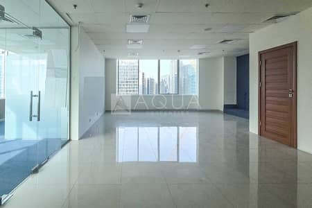Office for Rent in Business Bay, Dubai - Fitted office | Partitioned | 2 Parking