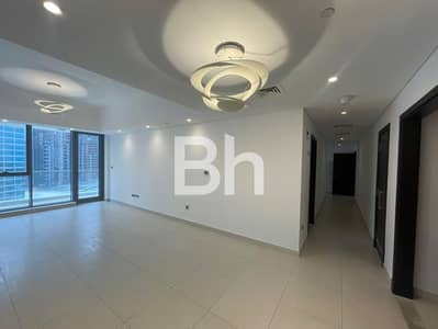 3 Bedroom Flat for Rent in Downtown Dubai, Dubai - Spacious Layout | 3 Bedrooms + Maid | Unfurnished