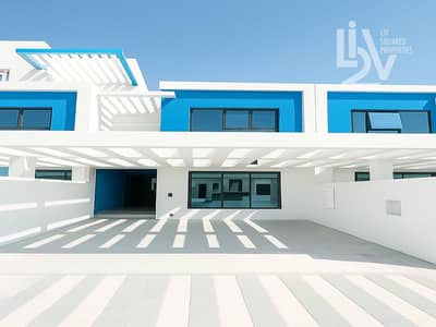تاون هاوس 5 غرف نوم للايجار في داماك لاجونز، دبي - تاون هاوس في سانتوريني،داماك لاجونز 5 غرف 310000 درهم - 12760201