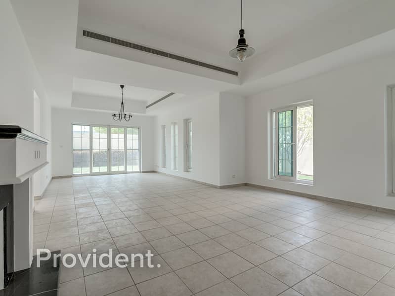 位于阿拉伯牧场社区，泰拉诺瓦 5 卧室的别墅 420000 AED - 12761192