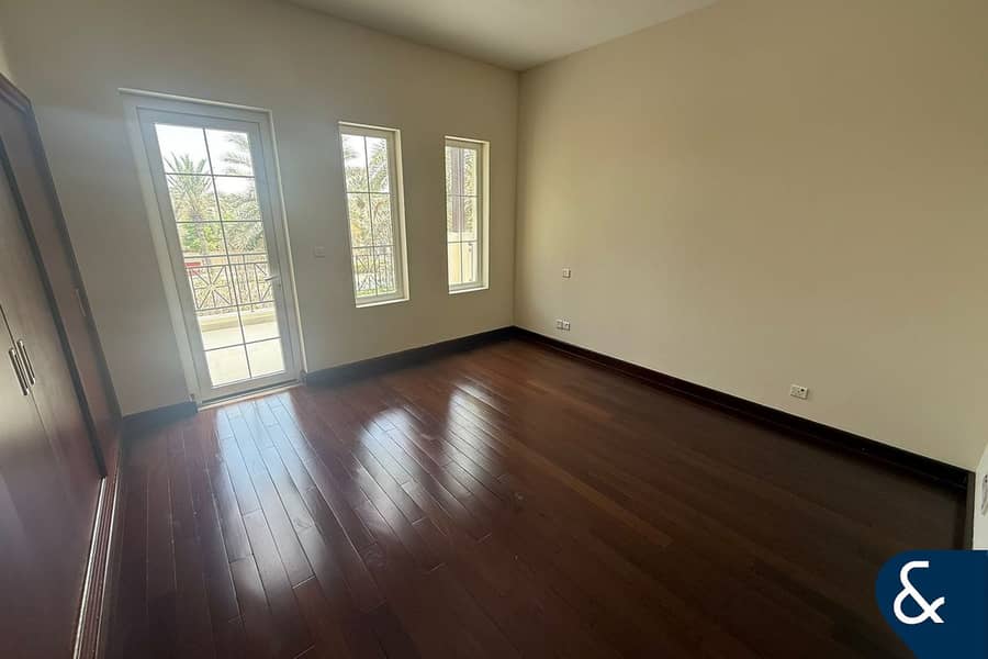 Partially Upgraded | Single Row | 4 Beds - Image 12