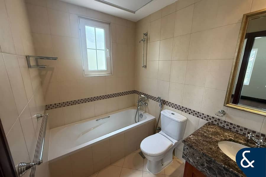 Partially Upgraded | Single Row | 4 Beds - Image 15