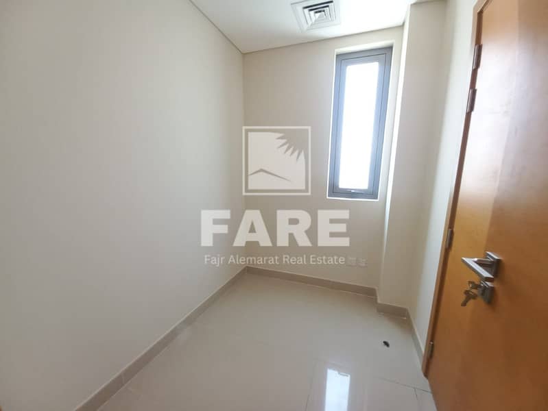17 cf8aae6c-0654-4fca-95c9-c1010674ac3f. jpg