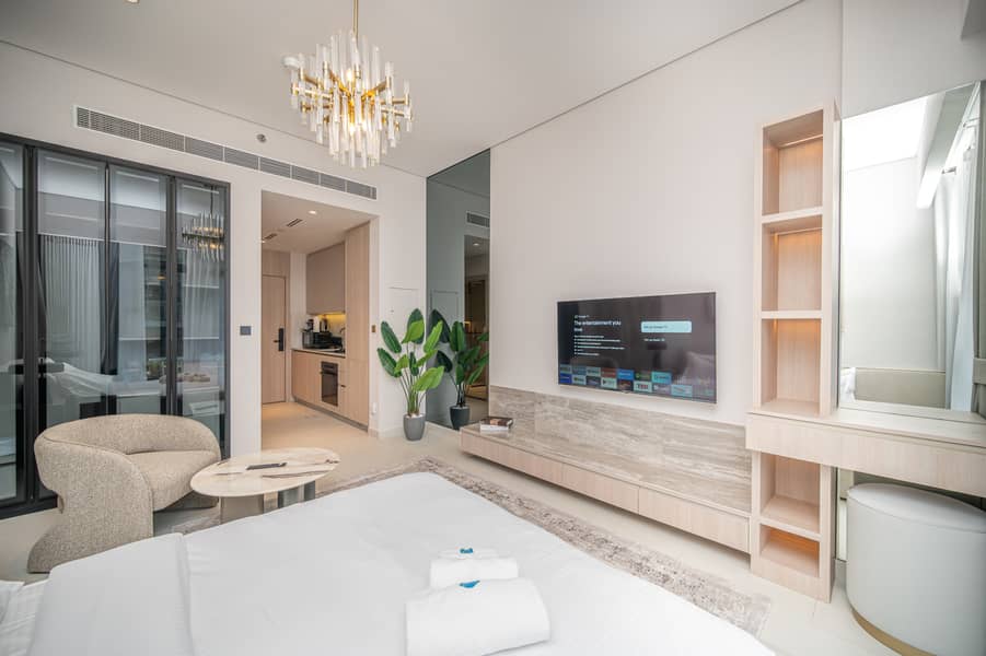 WEROVA - Modern Studio Apartment for Rent | Fully Furnished