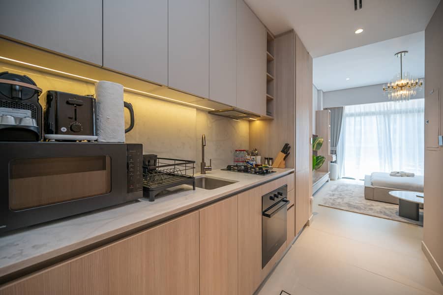 WEROVA - Modern Studio Apartment for Rent | Fully Furnished - Image 6