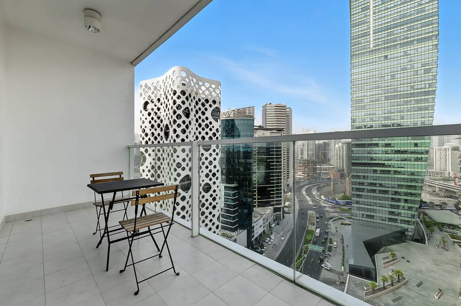 Spacious 2BR | Premium Amenities | Prime Location