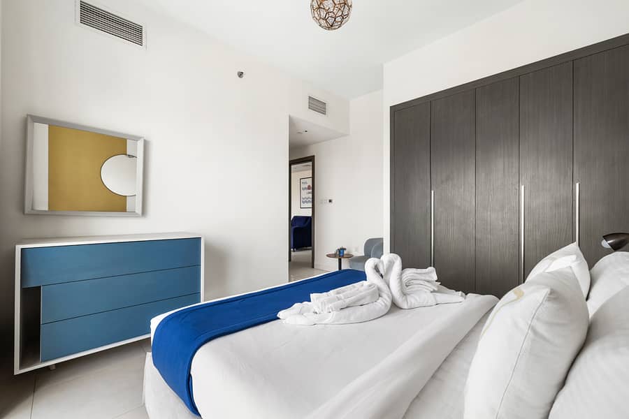 Spacious 2BR | Premium Amenities | Prime Location - Image 6