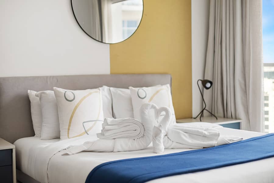 Spacious 2BR | Premium Amenities | Prime Location - Image 12