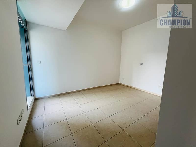 Chiller Free | 3BHK | Maid Room | Balcony | Wardrobes | Gym Pool Kids Play Area 2 Parking - Image 15