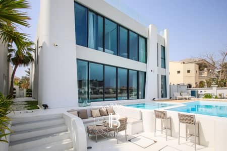 5 Bedroom Villa for Sale in Palm Jumeirah, Dubai - Brand New 5BR Garden Home | Extended BUA