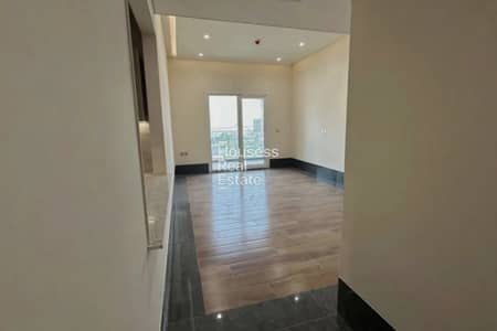 2 Bedroom Apartment for Rent in Dubai South, Dubai - Modern Layout | Semi-Furnished | Vacant
