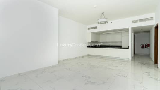 1 Bedroom Apartment for Rent in Business Bay, Dubai - Canal Views | Spacious | Prime location